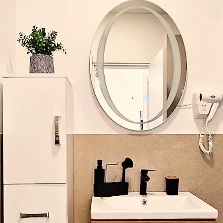 Sea Paradise - Odyssey Pool & Navodari