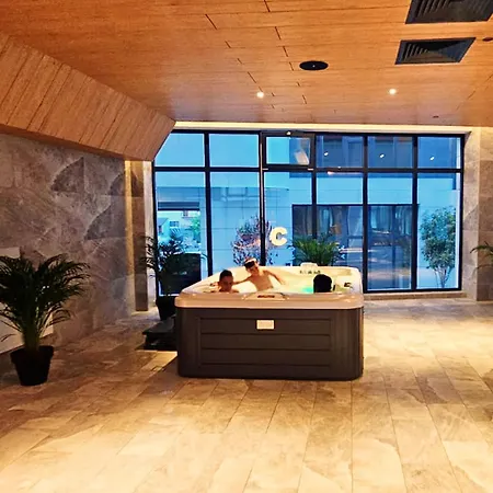 Sea Paradise - Odyssey Pool &