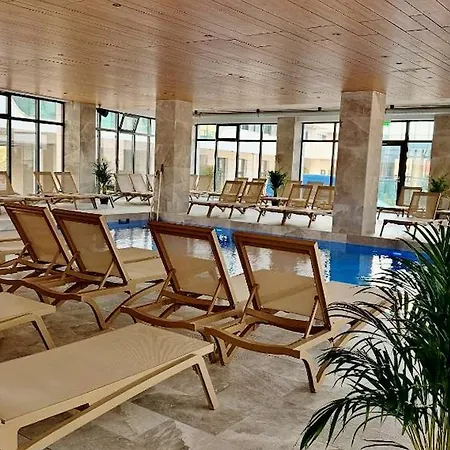 Sea Paradise - Odyssey Pool & Daire Navodari