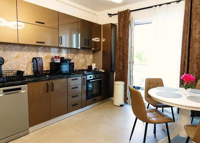 Sea Paradise - Odyssey Pool & شقة