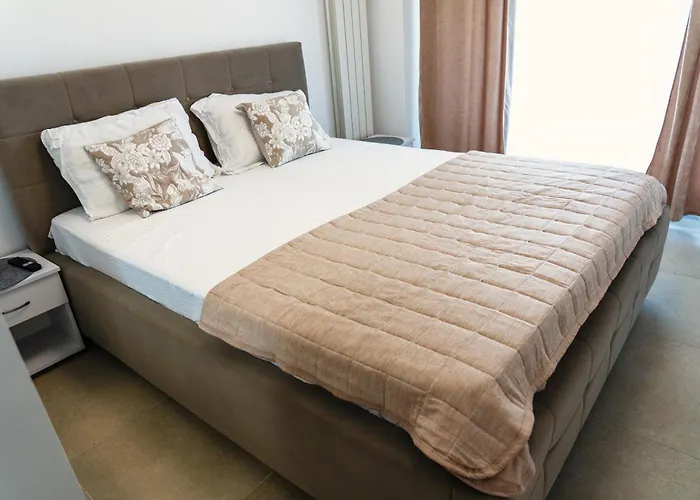 شقة Sea Paradise - Odyssey Pool & Năvodari