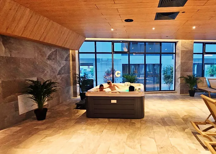 Sea Paradise - Odyssey Pool &