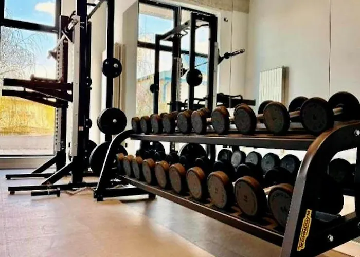 Sea Paradise - Odyssey Pool & شقة Năvodari